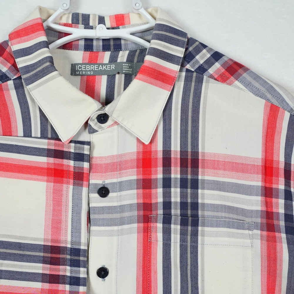 Icebreaker Merino Wool Plaid Short Sleeve Button Down Shirt Mens Small Red Navy